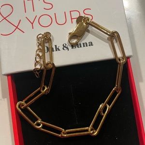 Brand new gold link bracelet - still in box!